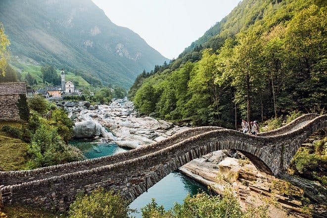 Le «Ponte dei Salti» à Lavertezzo.