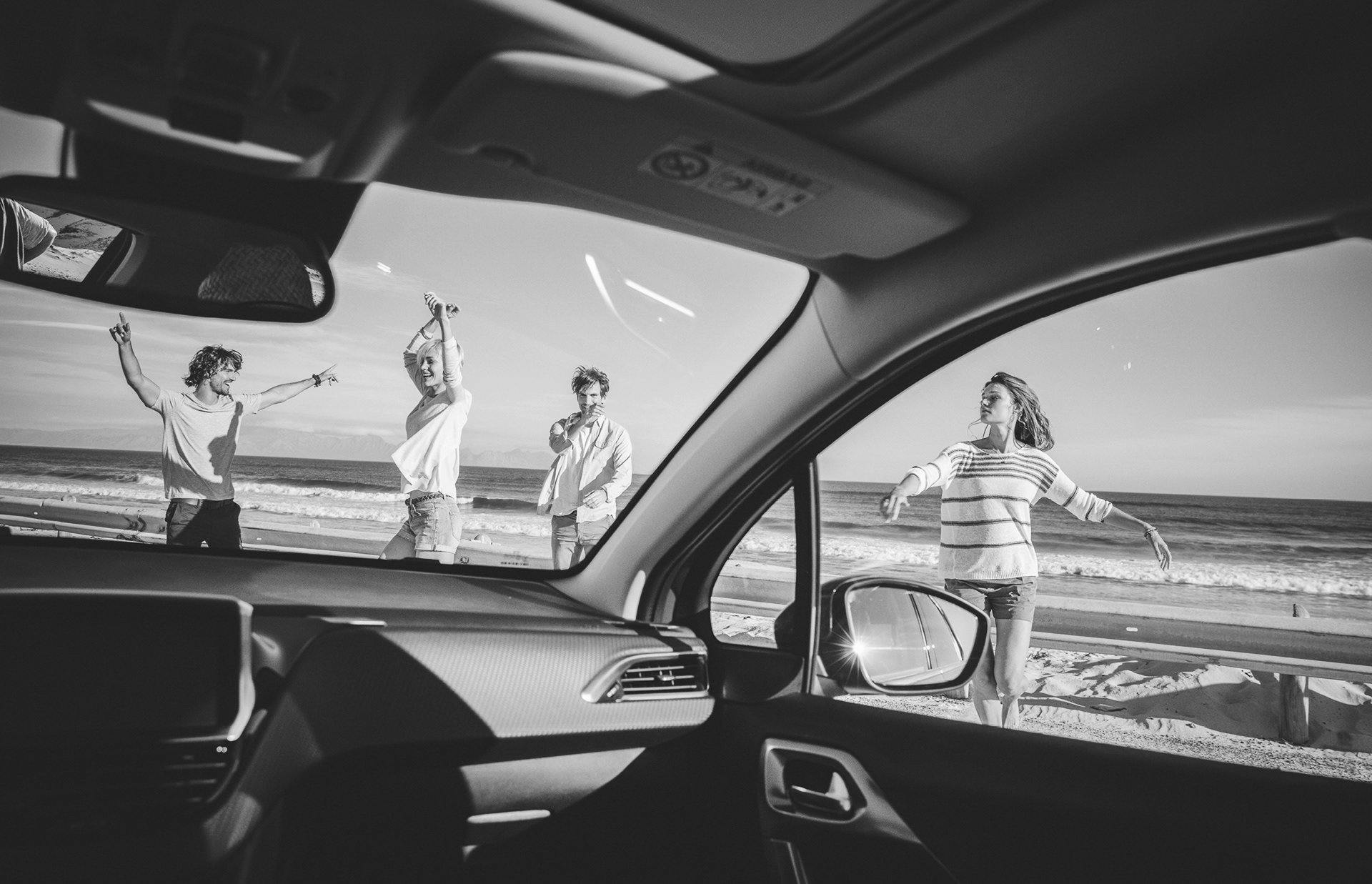 La carte Tieftax vaut aussi le coup à l’étranger. Après tout, ce sont jusqu'à 15 % de réduction dont tu peux profiter dans toutes les agences Hertz du...