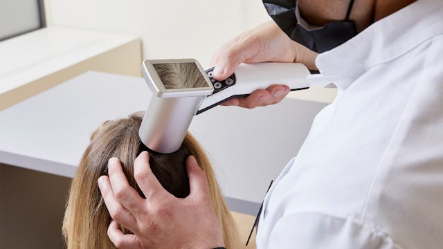 Analyse de cheveux et conseils gratuits chez HAIR & SKIN