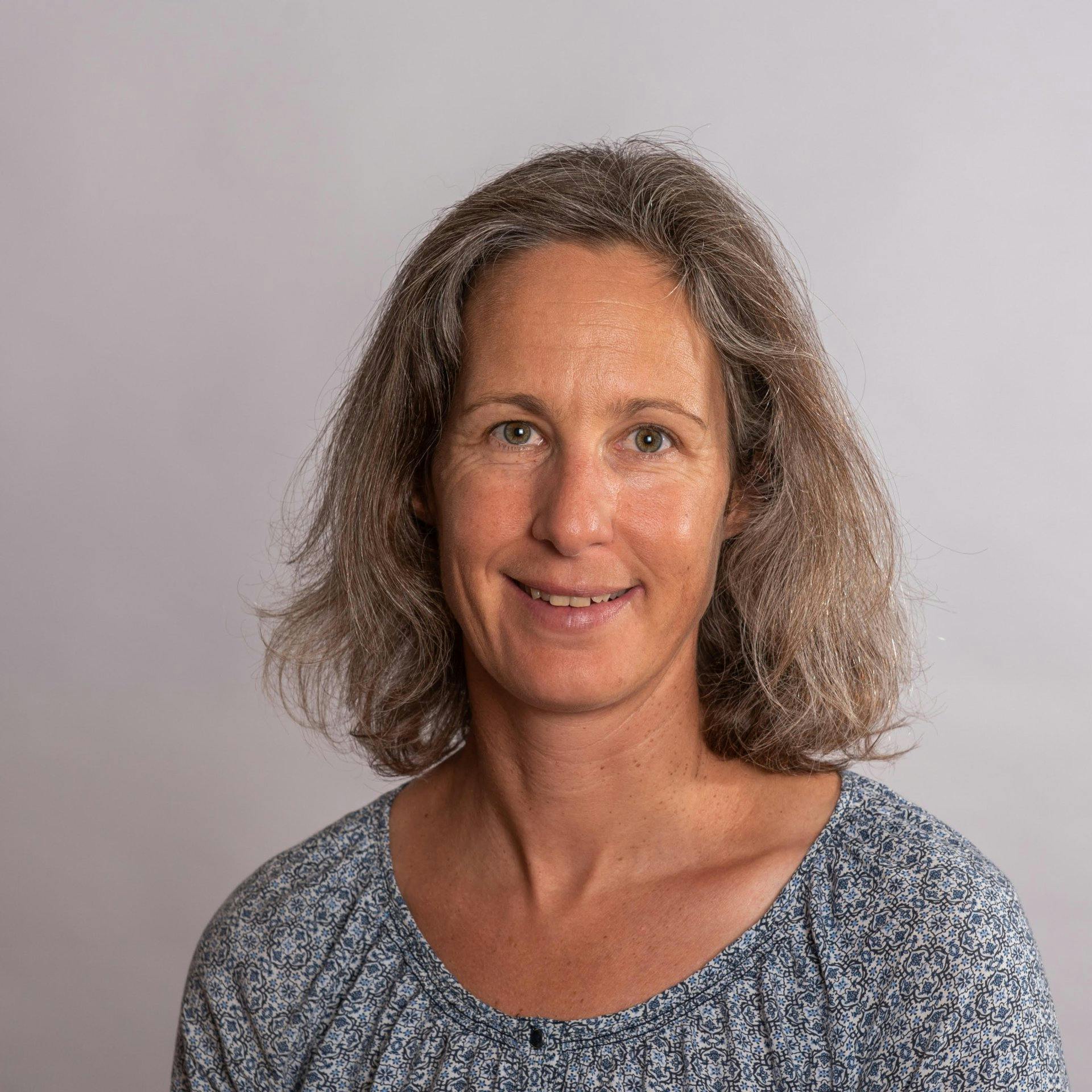 Simone Reber, diététicienne, parle dans une interview des boissons isotoniques et explique pourquoi une bière sans alcool fait du bien après le sport.