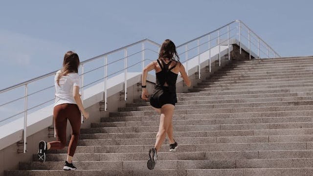 Der Muskelentspannung auf die Sprünge helfen – mit den Produktneuheiten von tetesept.