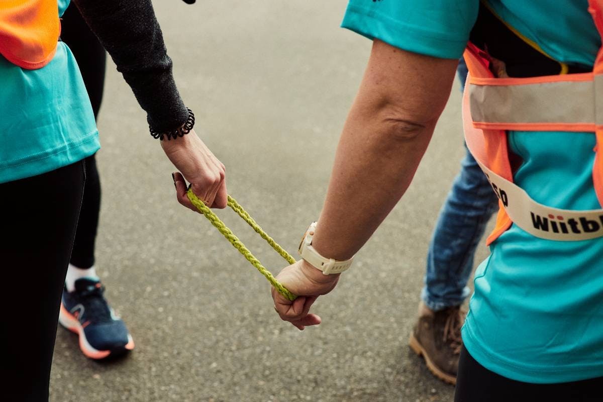 ...pour les encourager à dépasser leurs limites sur le plan sportif.