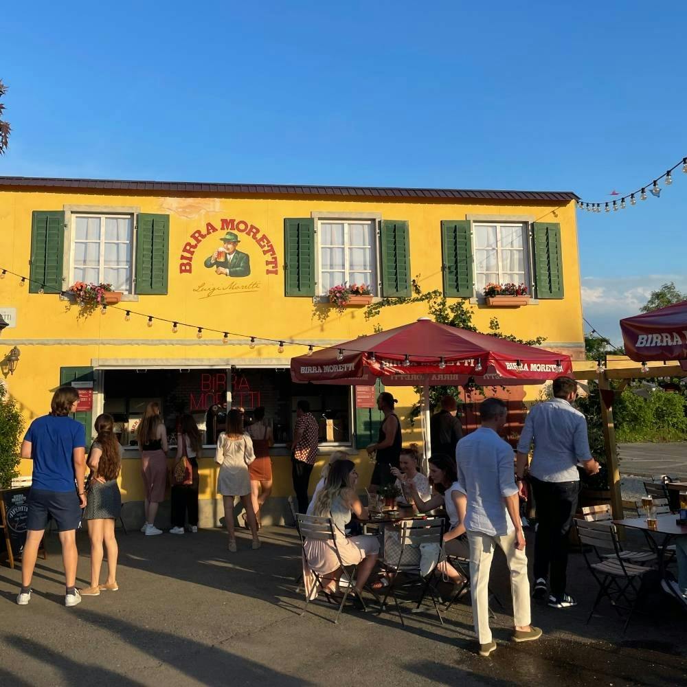 Authentisches italienisches Essen und feinstes Birra Moretti bringen echte Italianità in die Schweiz.