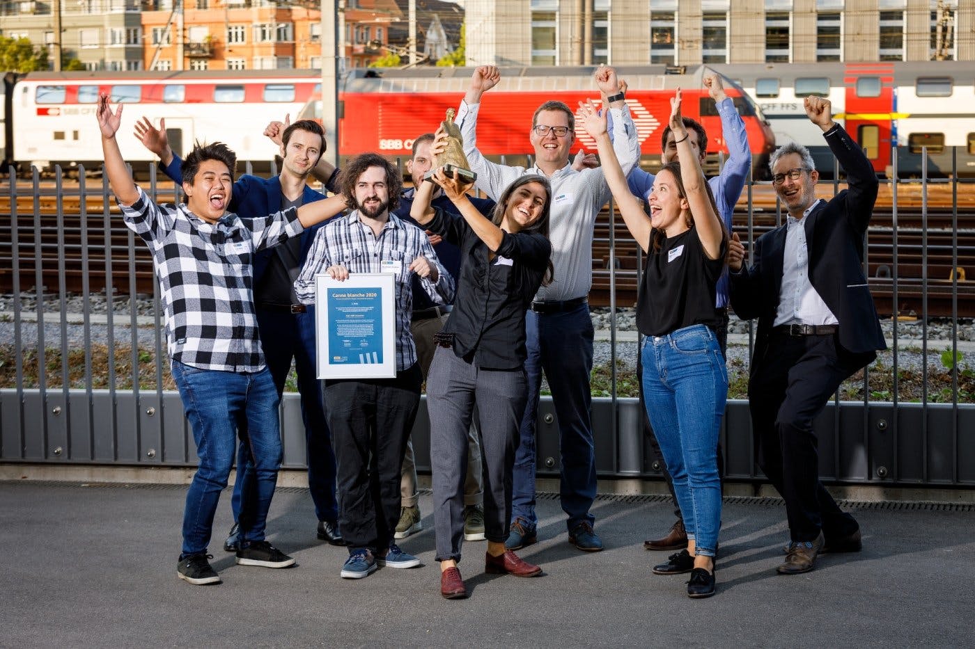 Tre progetti sono in corsa per il premio «Canne blanche», assegnato al miglior progetto per aiutare le persone ipovedenti e non vedenti.