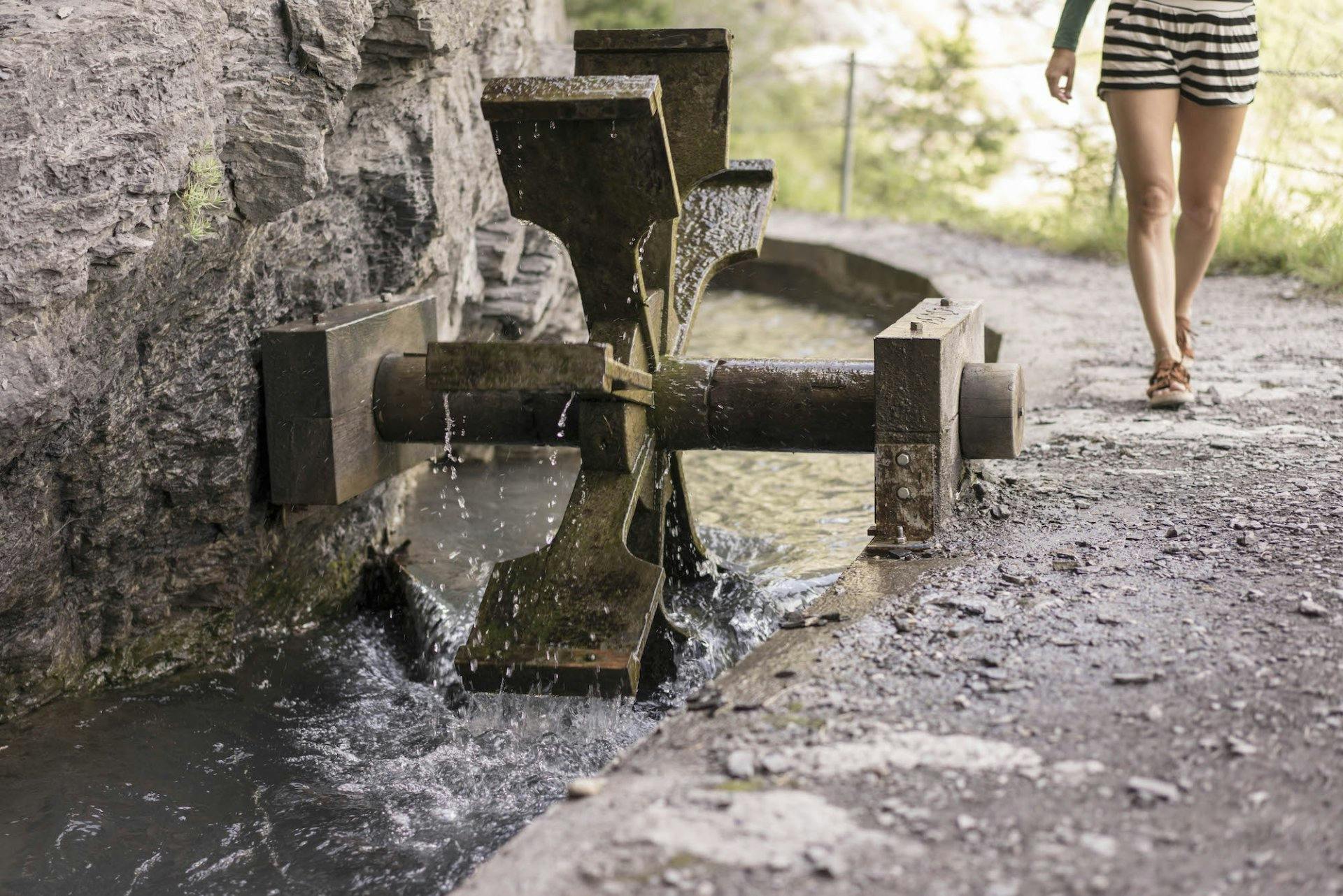 Les balades le long des bisses d'Anzère sont on ne peut plus rafraîchissantes!