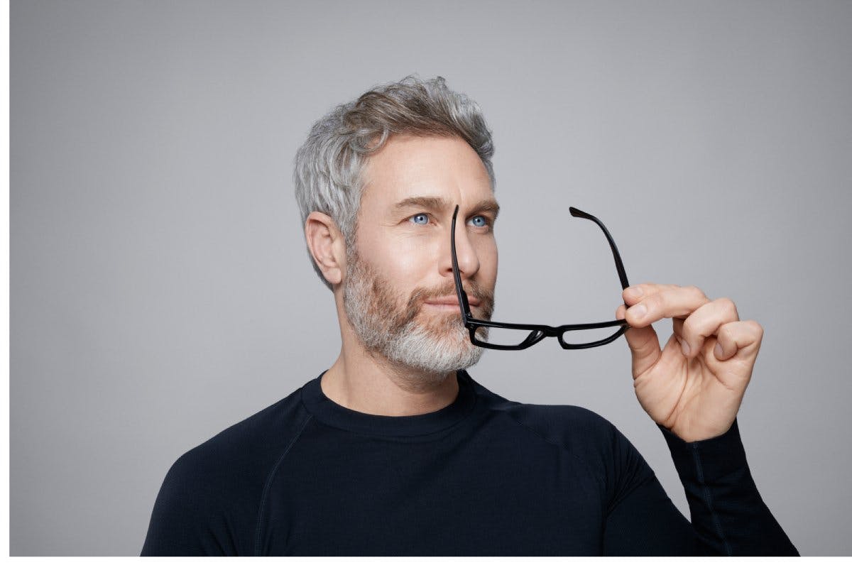 Auch im Alter perfekte Sicht – dank refraktivem Linsenaustausch.