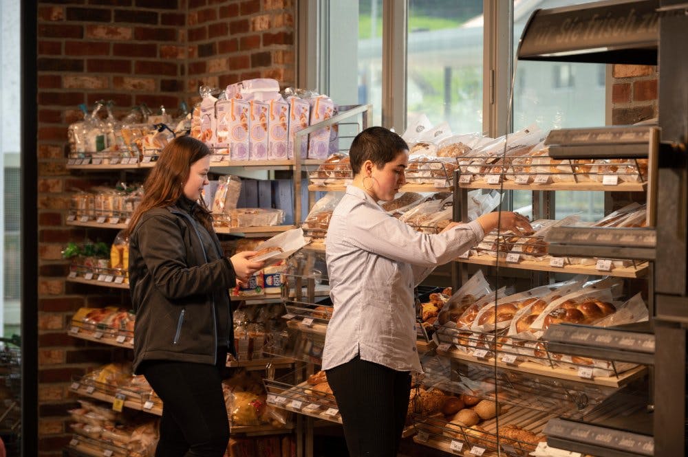 ...um den reibungslosen Ablauf des Betriebs zu gewährleisten.