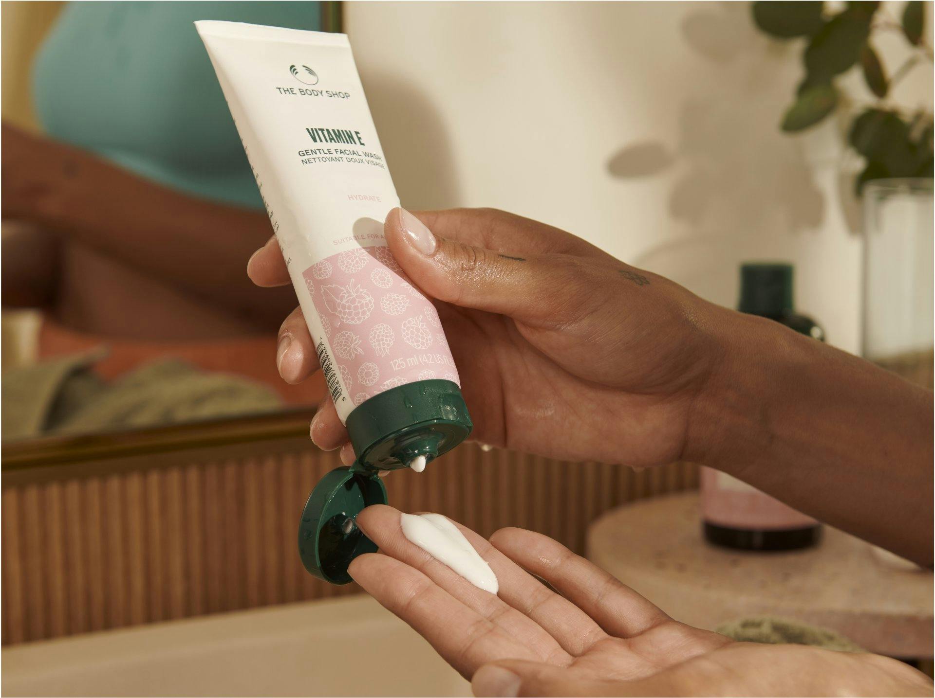 Étape 1: nettoyer la peau.