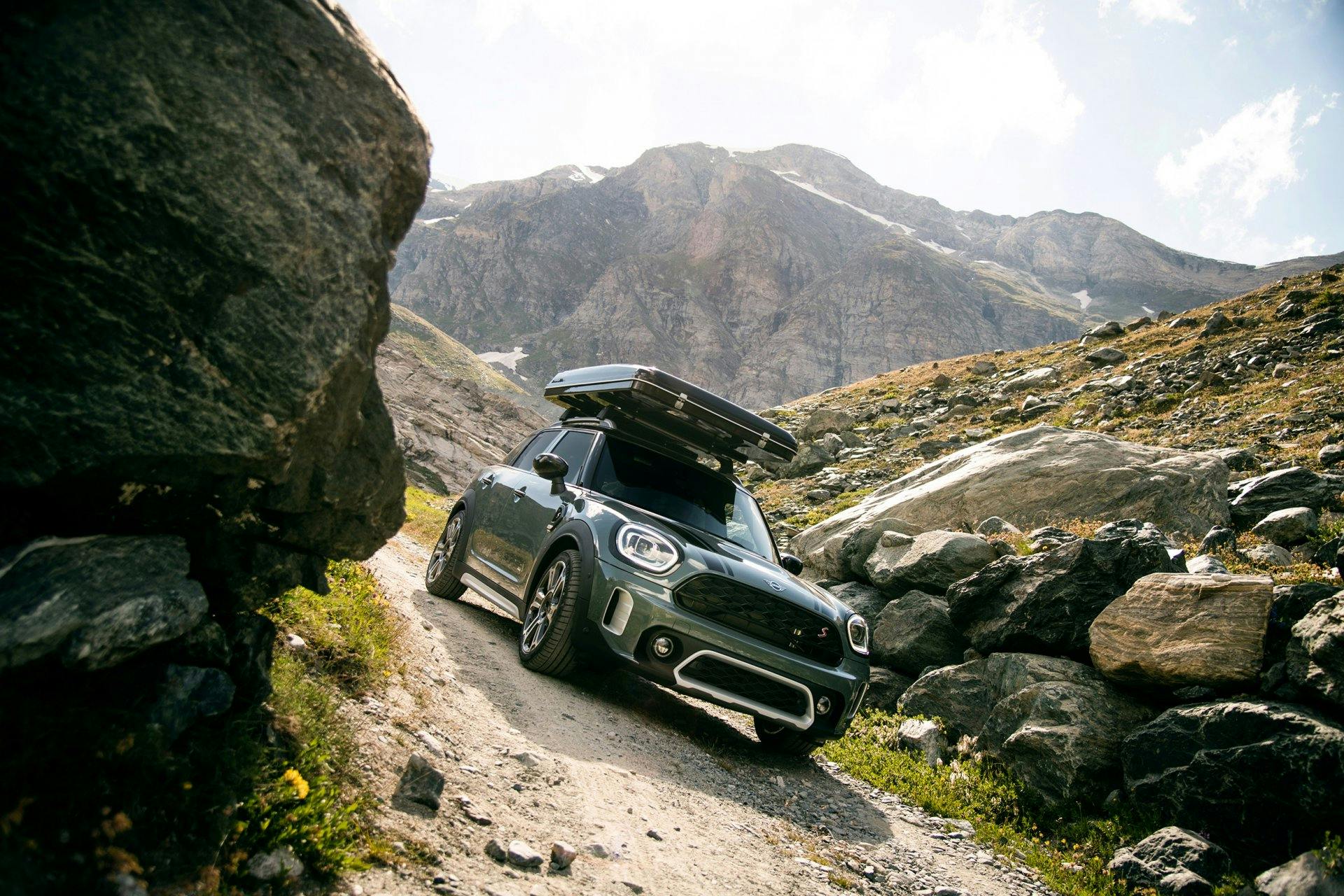 Im MINI Countryman geht’s geschmeidig über Stock und Stein.