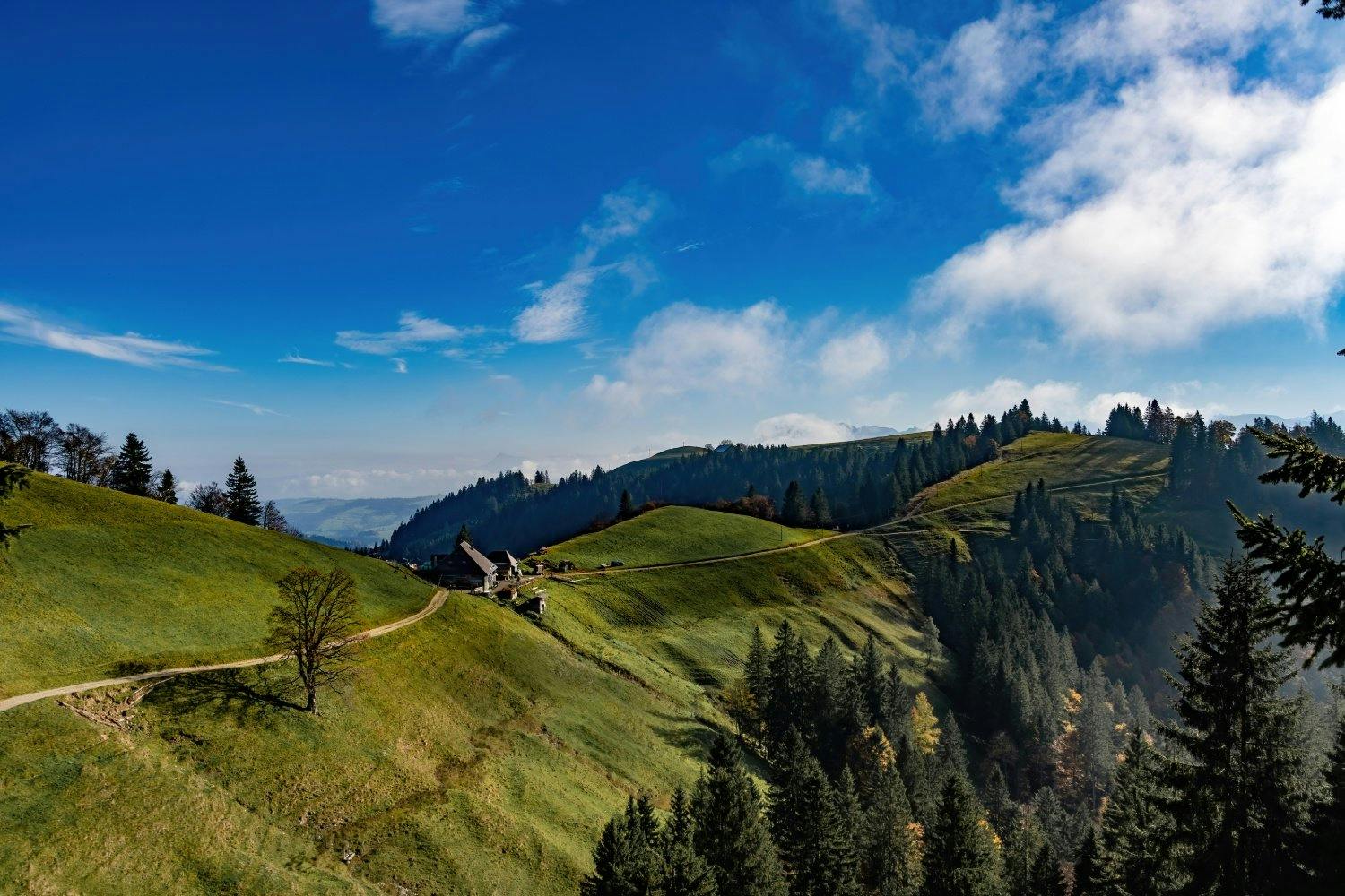 Mit dem BLS-Wanderbus zur Änziloch-Wanderung.