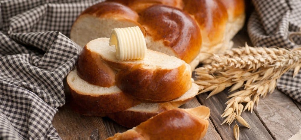 Ein Butterzopf gehört definitiv zu jedem Sonntags-Brunch dazu!