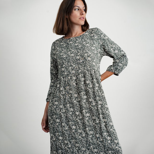 Bringt dir Herbstsonne in die Garderobe: Maxikleid, Fr. 29.95 bei Chicorée.