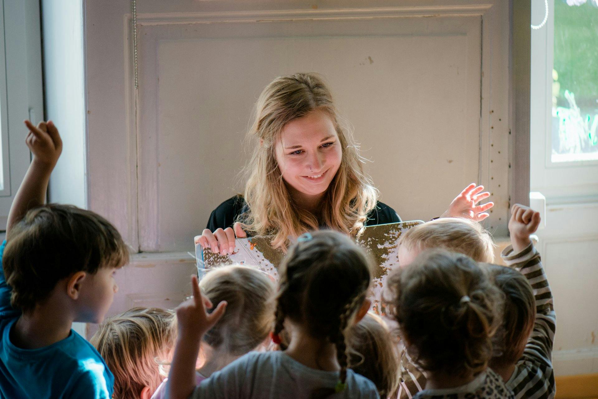 Fachfrau/-mann Betreuung Kinder (FaBeK)