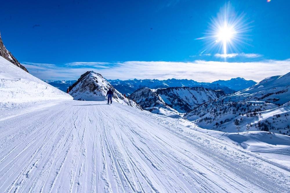 Le panorama époustouflant depuis Ovronnaz sur les sommets alpins.