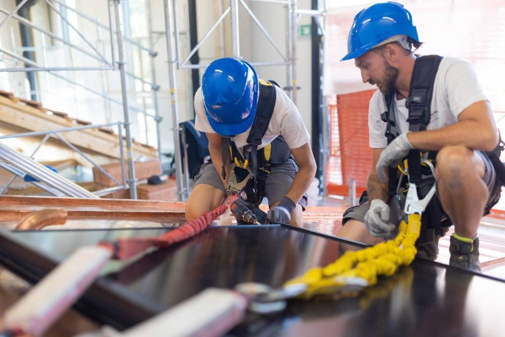 La formation offre une réelle chance de reconversion et d'engagement dans la transition énergétique.