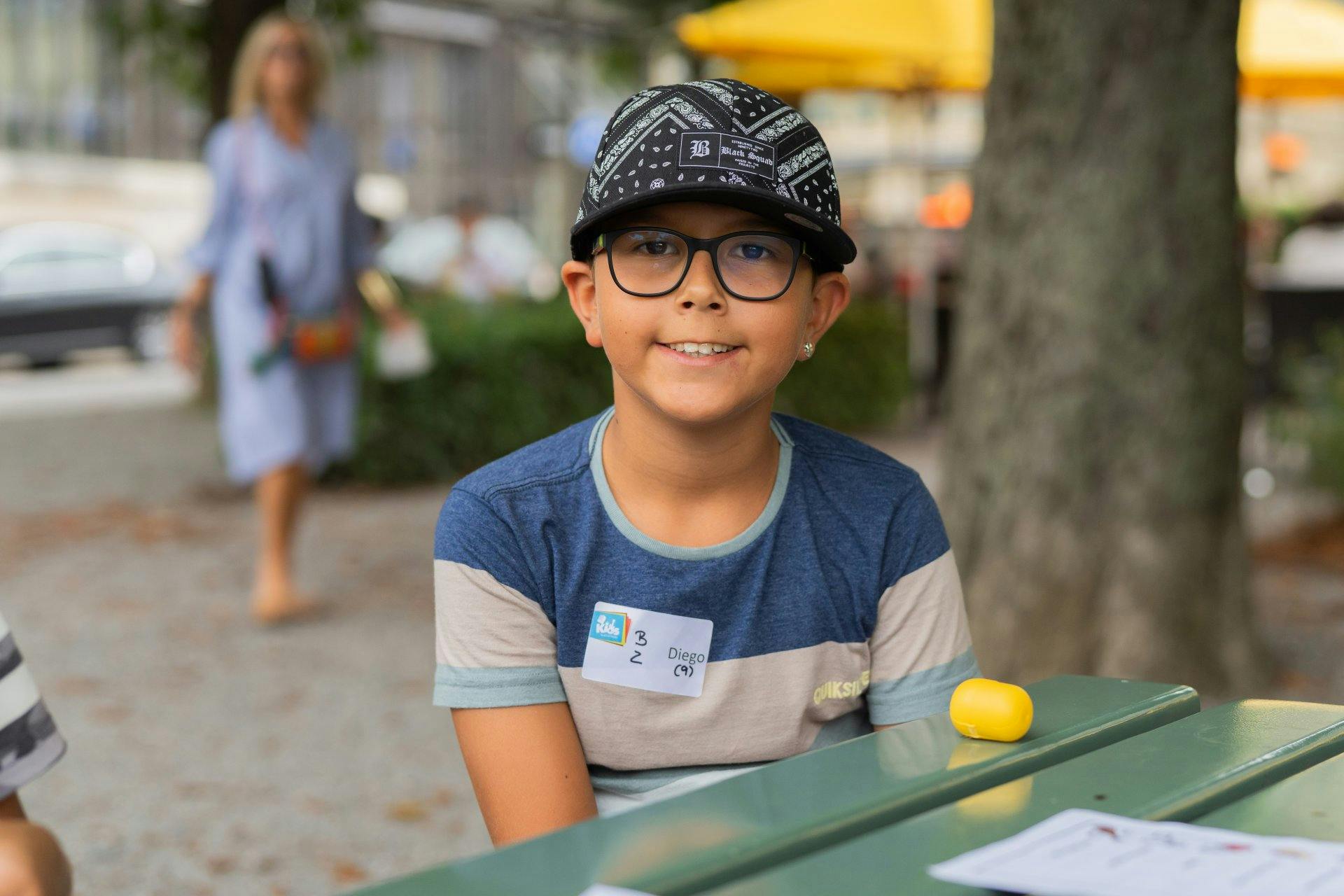 «Je me souviendrai toujours de ma rencontre avec Bligg et de l'enregistrement de la chanson avec lui.» - Diego 9 ans