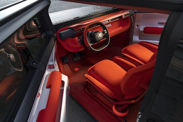 ... und Sitzen aus dem 3-D-Drucker