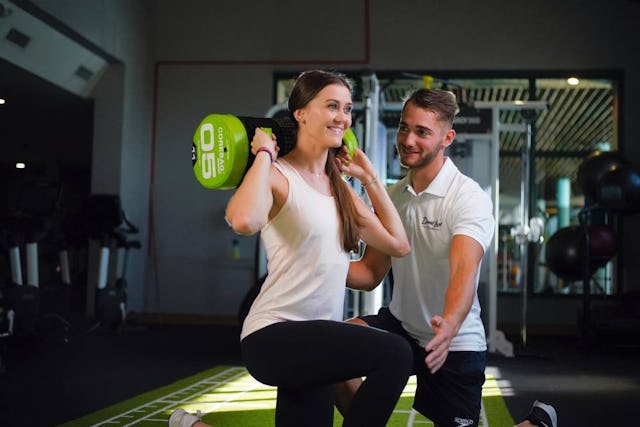 Une équipe de coachs expérimentés est toujours disponible pour te conseiller et te motiver.