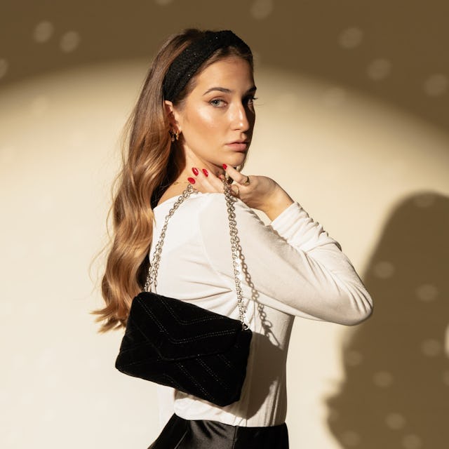 Simple et élégant: cac Lara 24,95 francs.