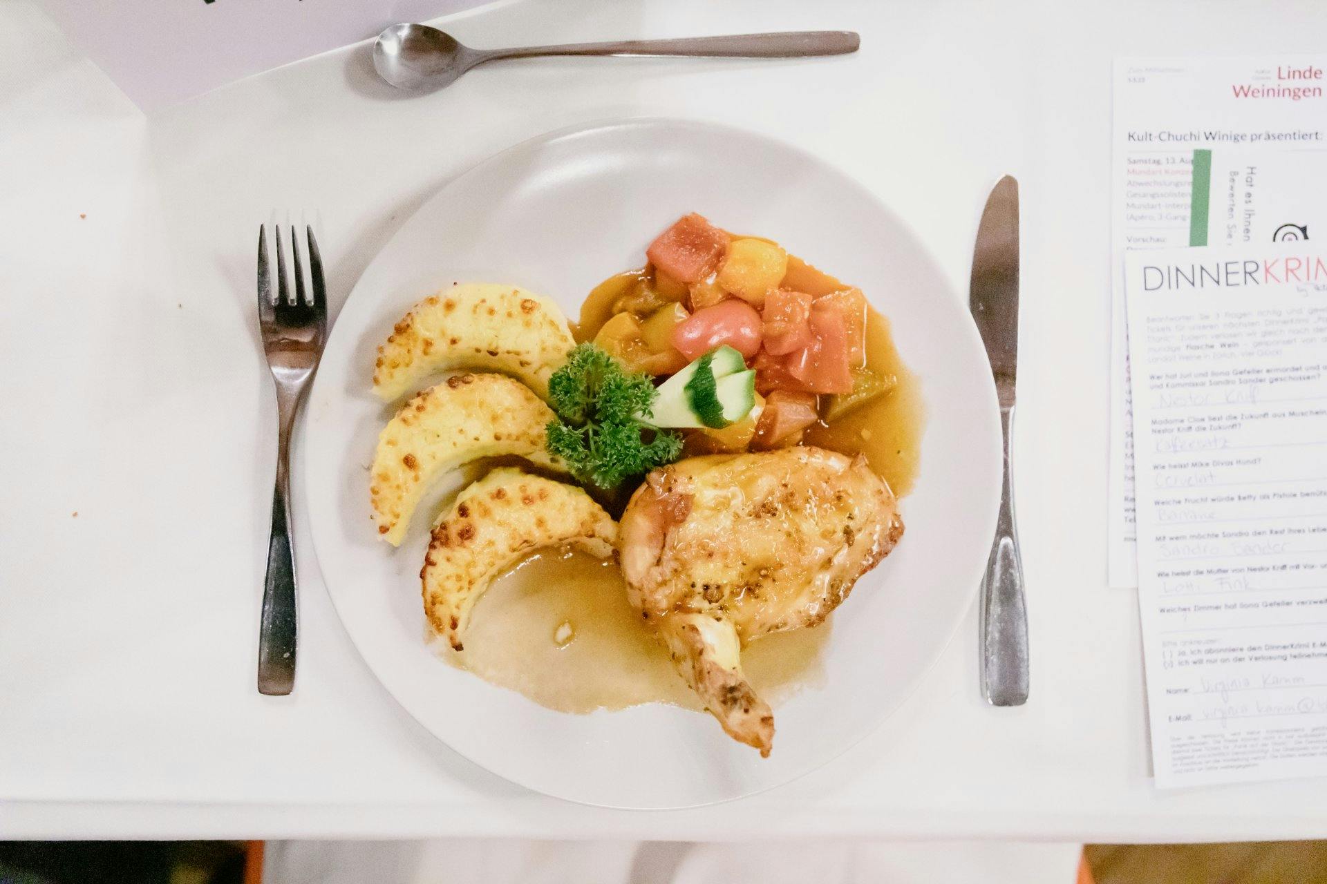 Auf die Qualität des Essens wird genauso viel Wert gelegt wie auf die Qualität des Krimi-Theaters. Mit dieser Kombination entsteht ein perfekter Abend...