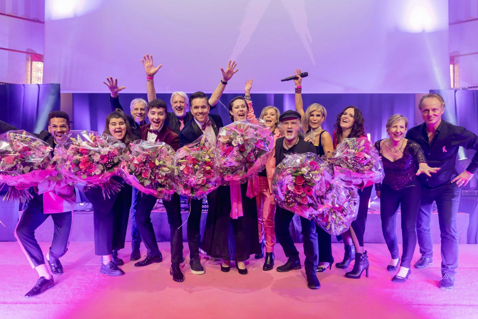 An der Pink Ribbon Christmas Gala 2023 wurden 161’000 Franken für die Brustkrebs-Forschung gesammelt.