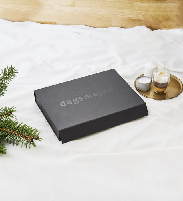 Mach deinen Liebsten eine Freude und schenk ihnen ein tolles Pyjama von Dagsmejan.