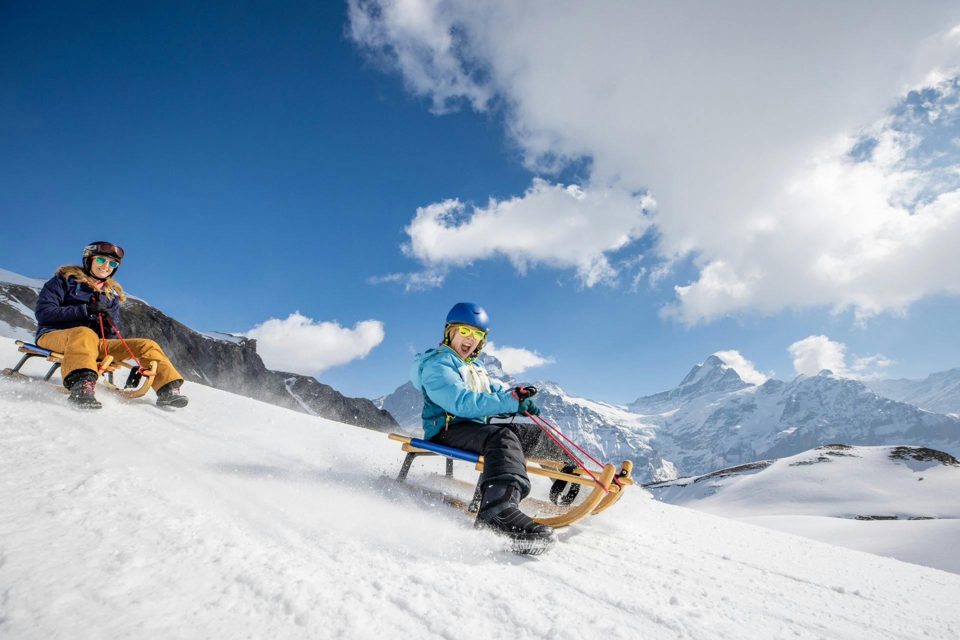 Auf den über 50 Kilometer langen Schlittelwegen ist maximaler Spass garantiert!