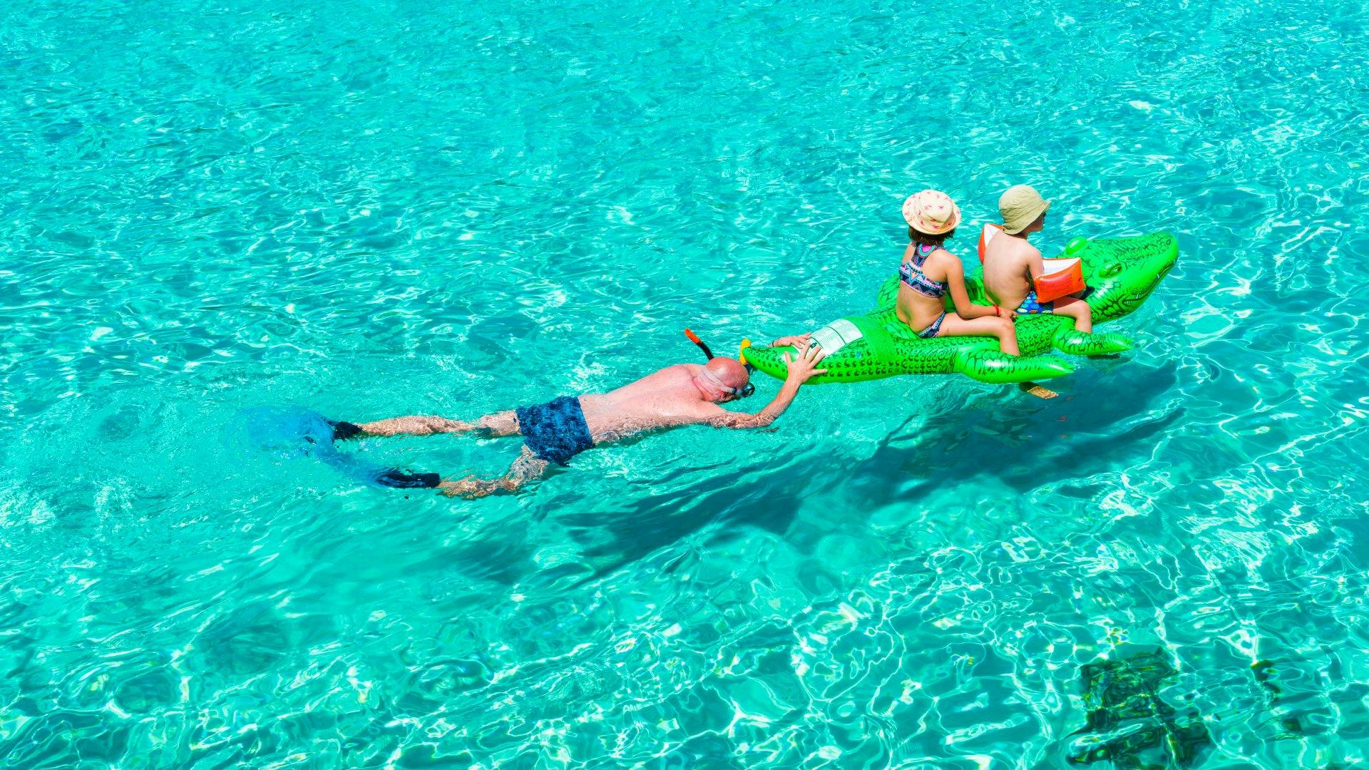 Pour les enfants jusqu’à 12 ans, le rabais pour réservation anticipée de TUI est particulièrement intéressant: ils partent en vacances pour seulement...