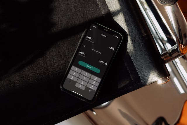 Un buon concetto: la banca svizzera Alpian sa cosa sono dei prezzi equi. Un buon concetto: la banca svizzera Alpian sa cosa sono dei prezzi equi.