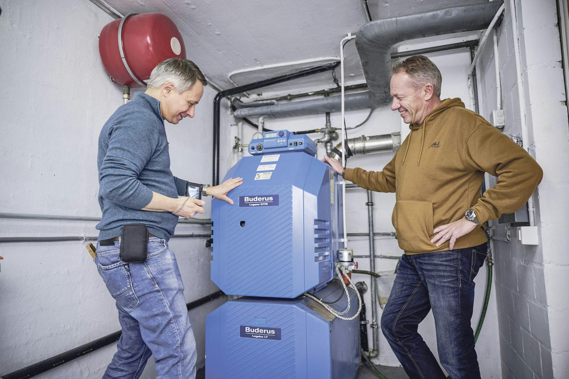 Kernelement des Programms «erneuerbar heizen» ist die Impulsberatung, bei der Eigentümerschaften eine individuelle Empfehlung für das geeignetste Heiz...