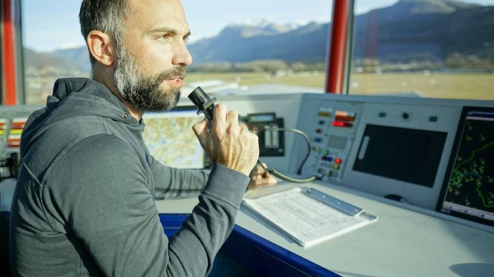 E se fossi tu il prossimo controllore aereo all'aerodromo di Locarno?