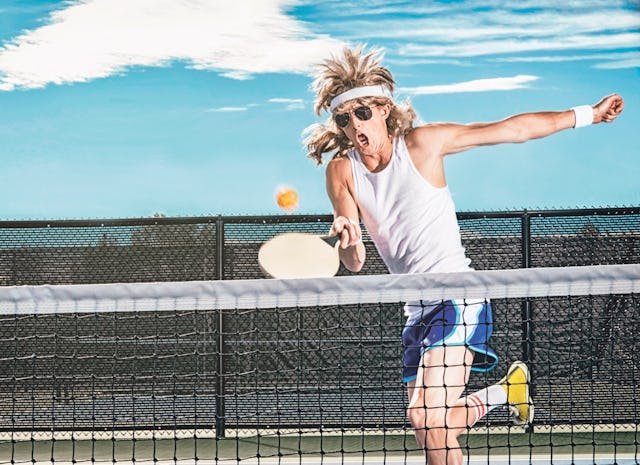 Churchills vielzitiertes Geheimnis heisst:
«No sports, whisky and cigars.»  Ob er damit recht hat?