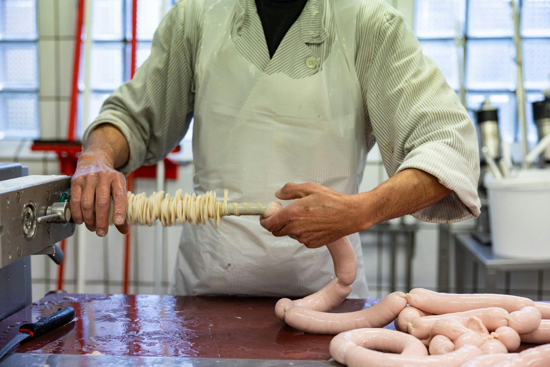 ...bis zur hauseigenen Wursterei.