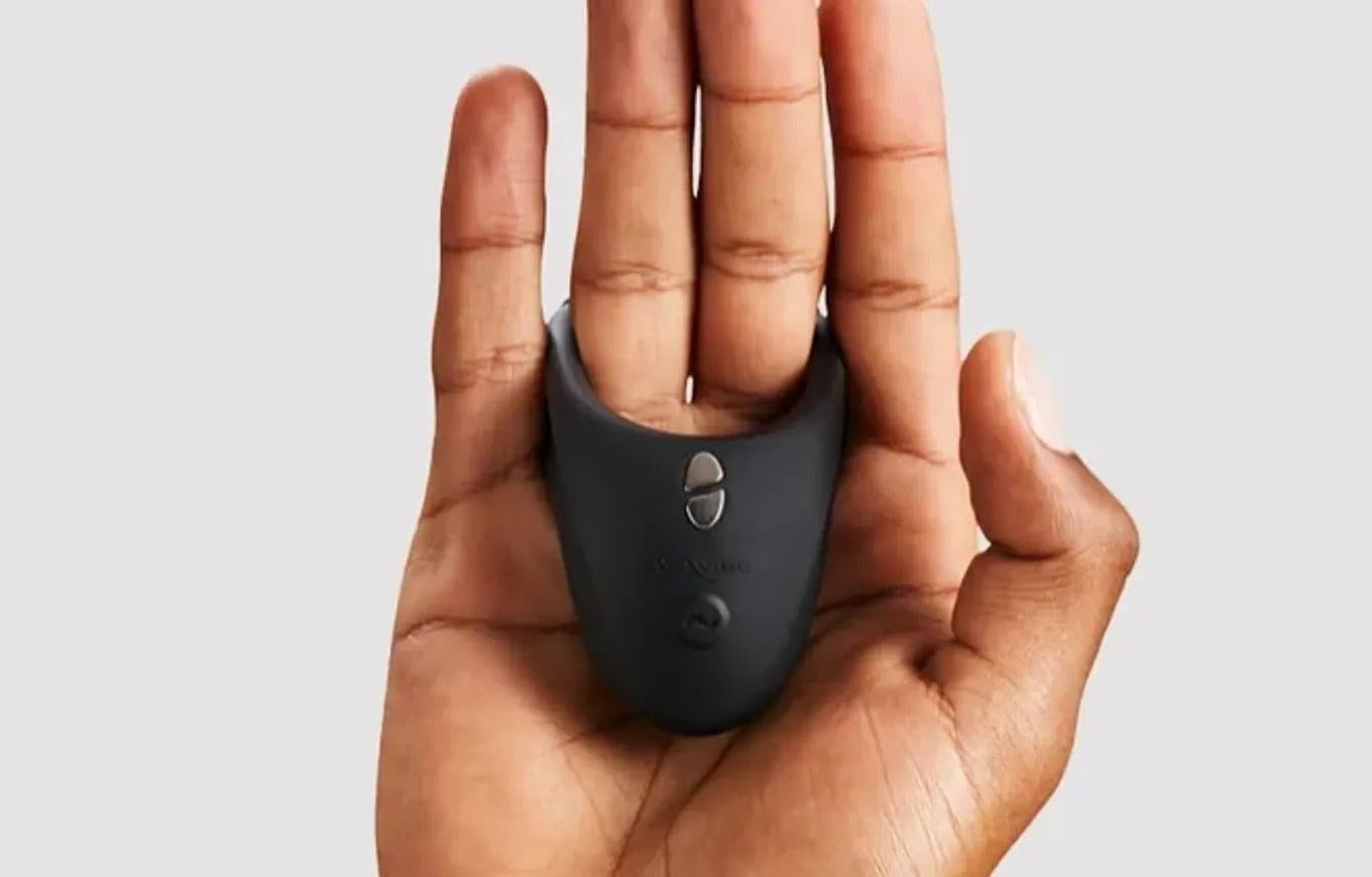 Il sistema di fissaggio rapido assicura che l'adesivo possa essere indossato e tolto facilmente.