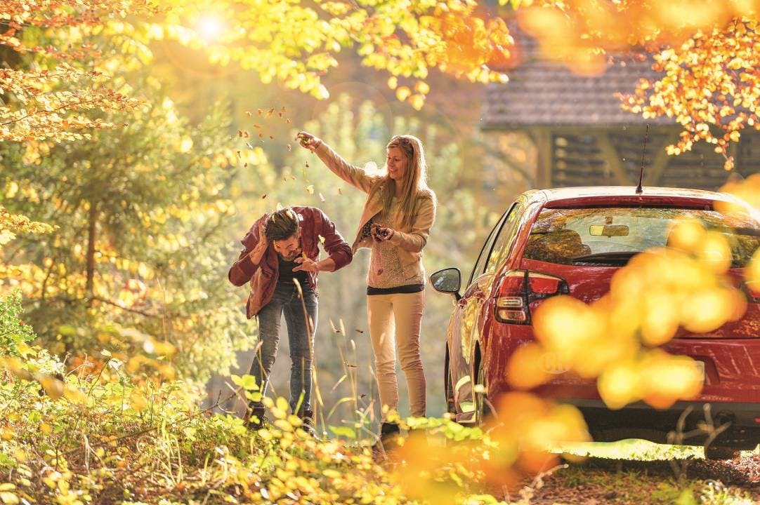 Koffer packen, Zündschlüssel drehen und Ferien zum halben Preis geniessen.