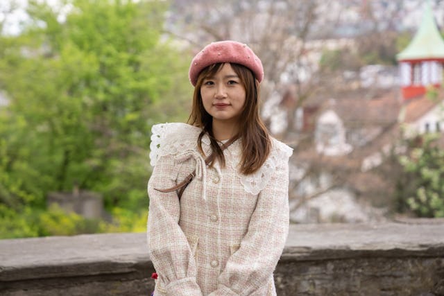 Stella, 26: «Ich bin Single, nutze allerdings selten Dating-Apps, da sie mir zu oberflächlich sind. In einer Beziehung steht für mich Kommunikation an oberster Stelle.» Stella, 26: «Ich bin Single, nutze allerdings selten Dating-Apps, da sie mir zu oberflächlich sind. In einer Beziehung steht für mich Kommunikation an...