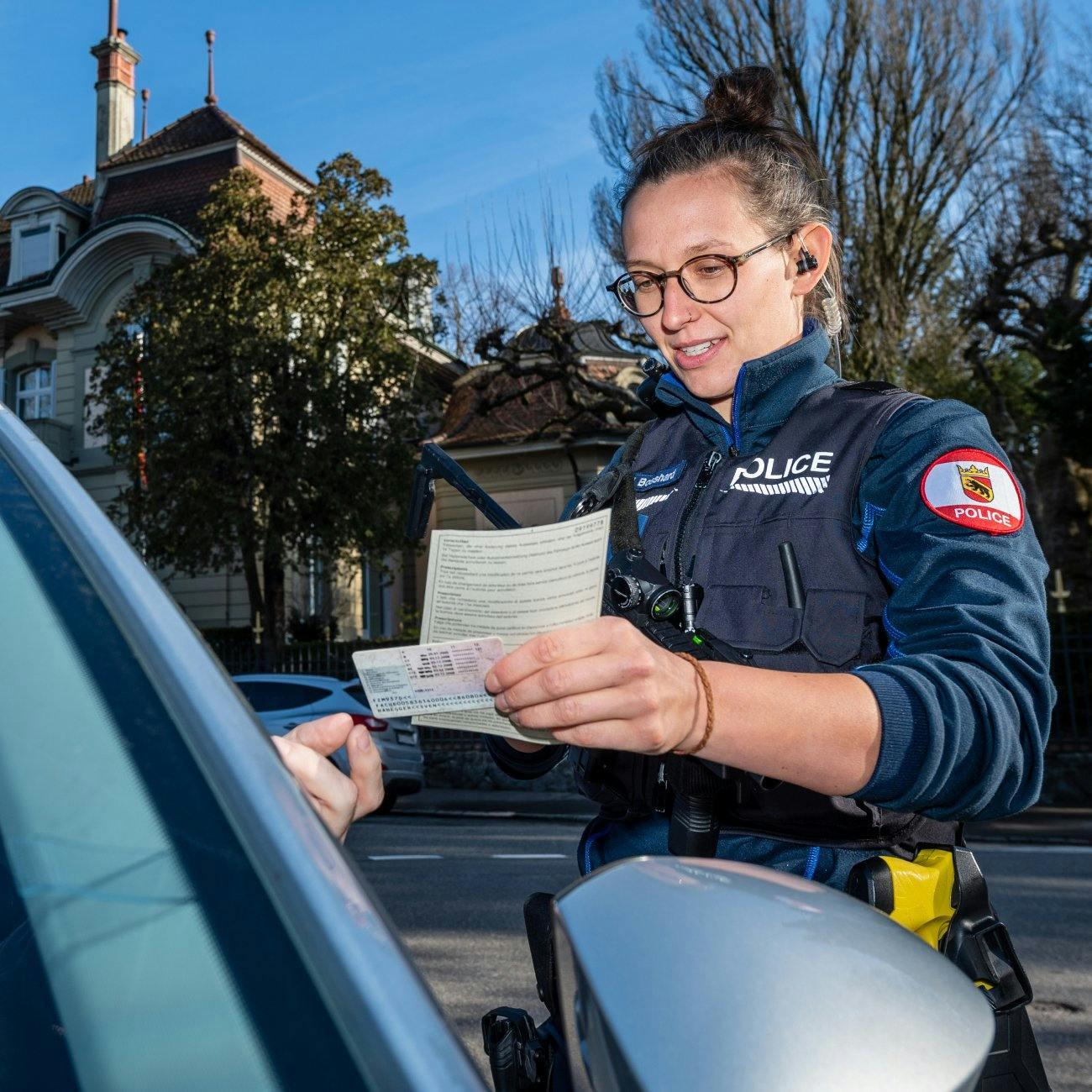 Die vielseitige Ausbildung absolvierst du bei vollem Lohn.