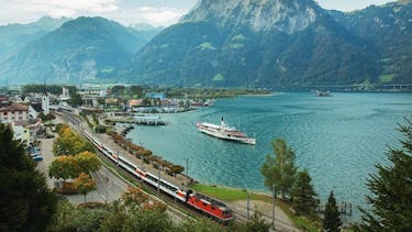 Parti con il Gotthard Panorama Express
