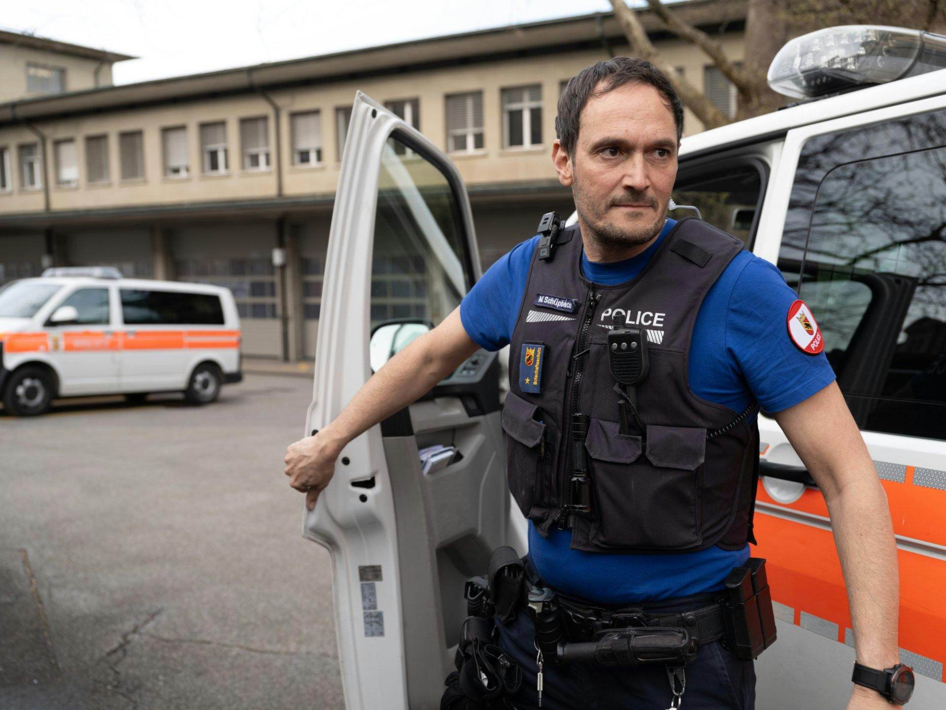 Immer auf Achse: In seinem Job als Botschaftsschützer hat Marco ein vielfältiges Arbeitsumfeld.