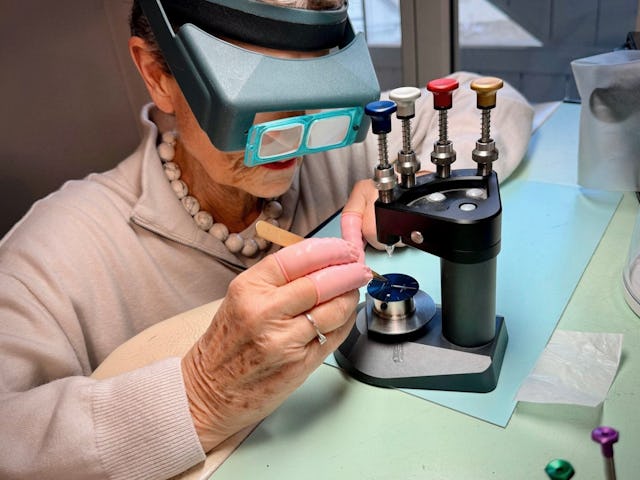 Die eigene Uhr zum Selbermachen: Bei RB Baumgartner geht das! Die eigene Uhr zum Selbermachen: Bei RB Baumgartner geht das!