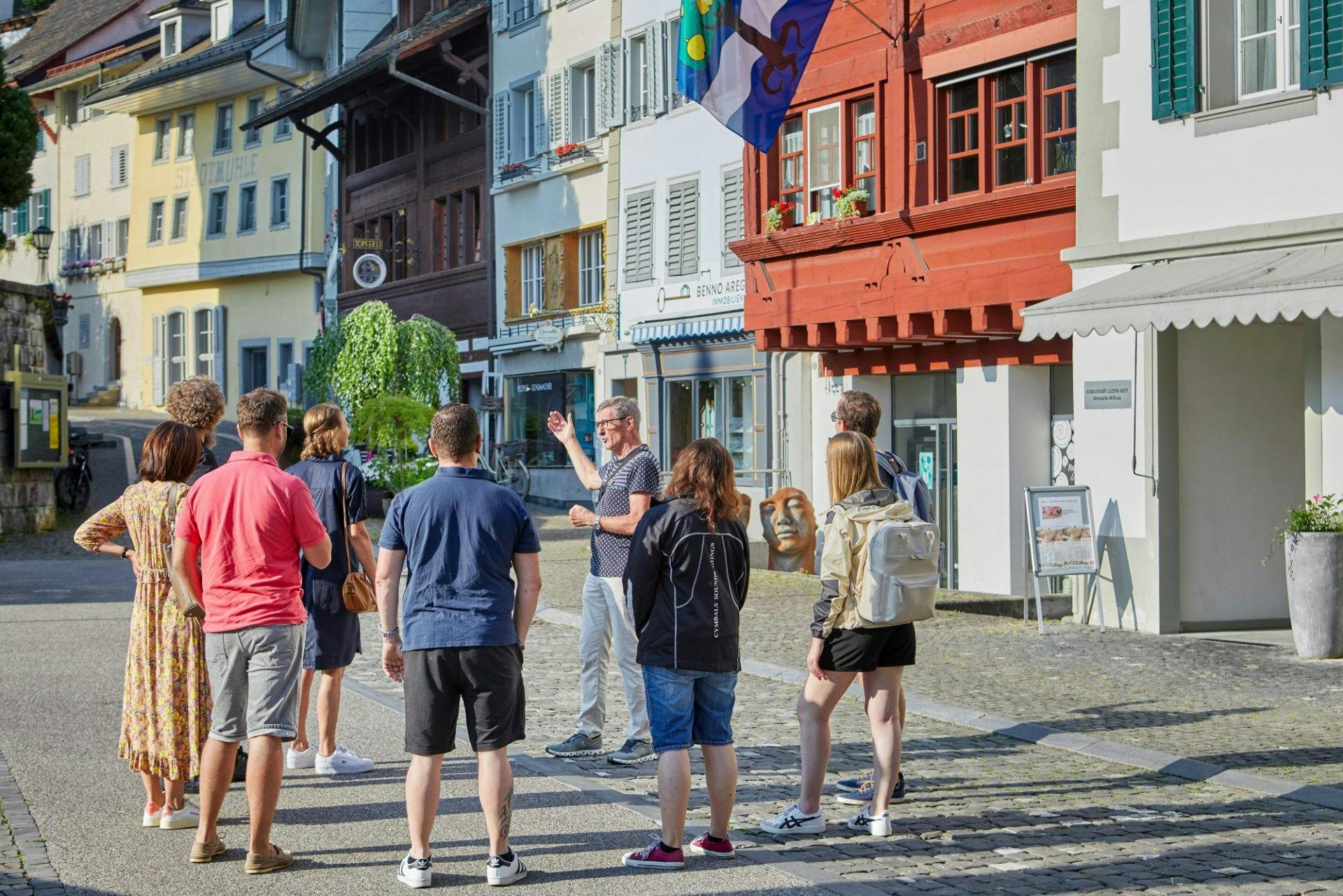 Bei einer geführten Tour lernst du Willisau nochmals von einer ganz anderen Seite kennen.