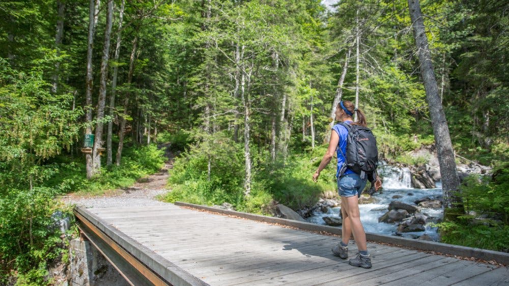Rien de tel qu'une balade dans le Gorges de l'Avançon pour rester au frais pendant les chaudes journées estivales.