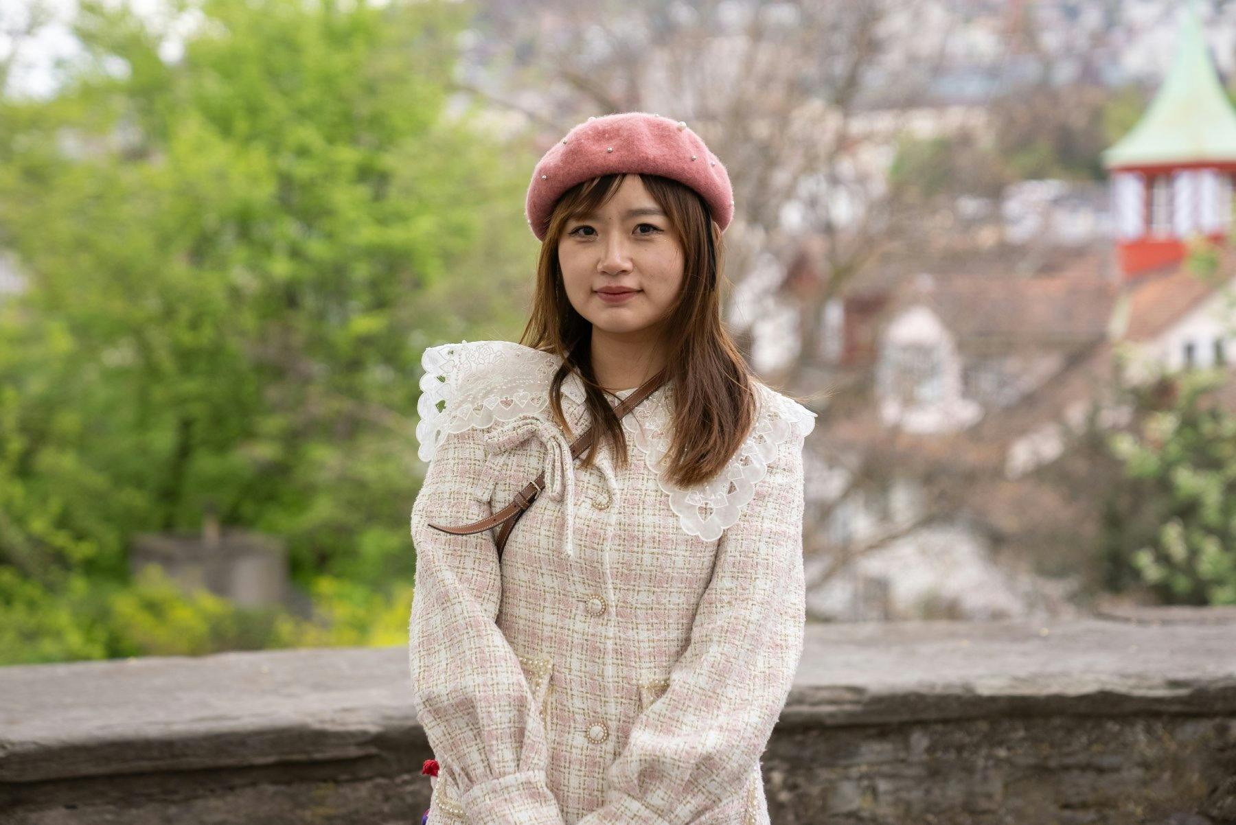 Stella, 26: «Ich bin Single, nutze allerdings selten Dating-Apps, da sie mir zu oberflächlich sind. In einer Beziehung steht für mich Kommunikation an...