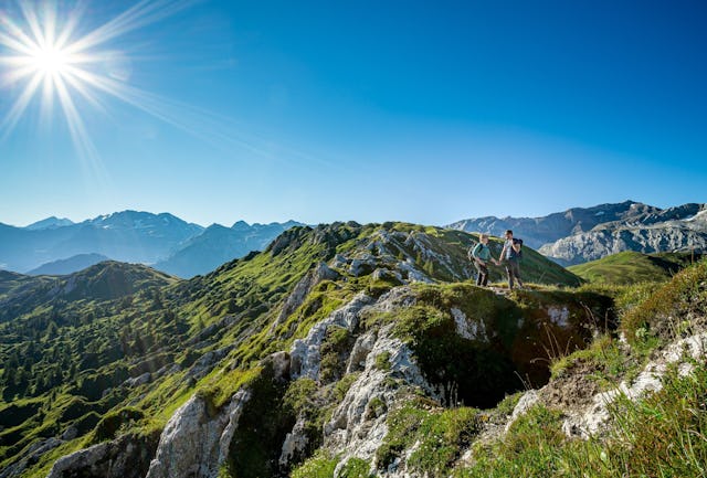 Geniesse ein atemberaubendes Panorama und klare Bergluft im Simmental.