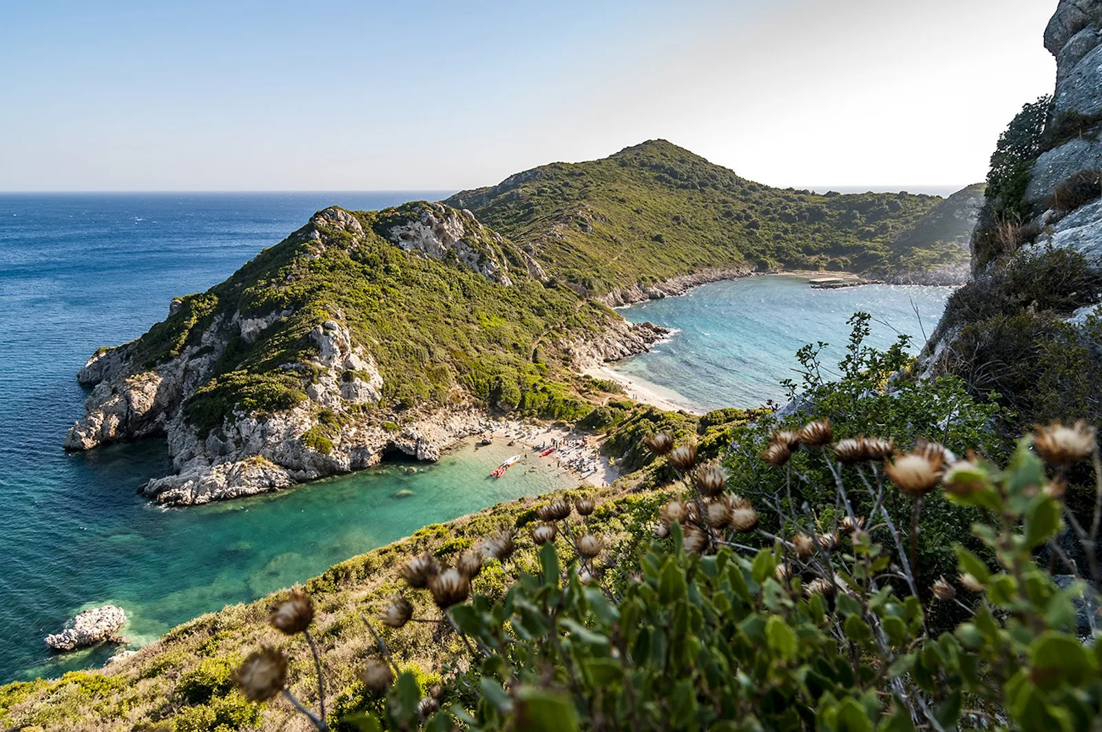 Die blaue Lagune von Korfu: Blick auf den Porto Timoni Beach.