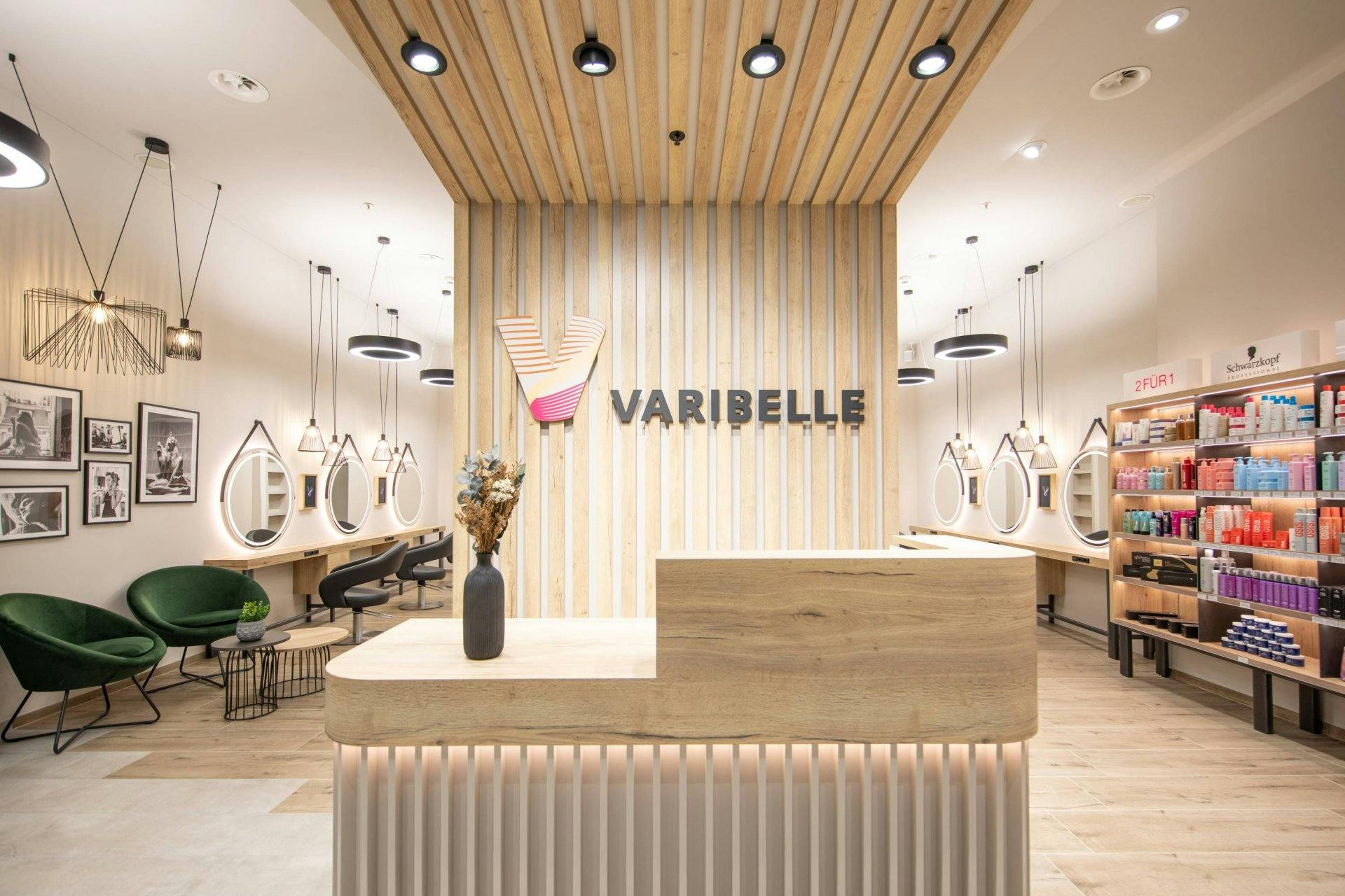 Die Expertinnen und Experten von Coiffure Varibelle verraten dir ihre wichtigsten Tipps, ...