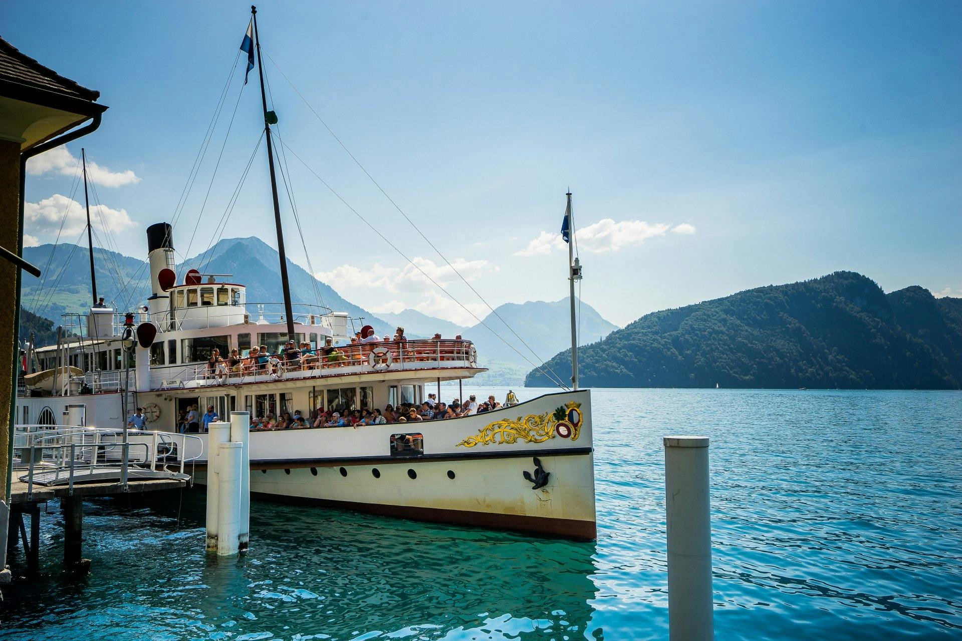 Mit dem Tell-Pass hat man freie Fahrt in der ganzen Zentralschweiz – sogar zu Wasser.