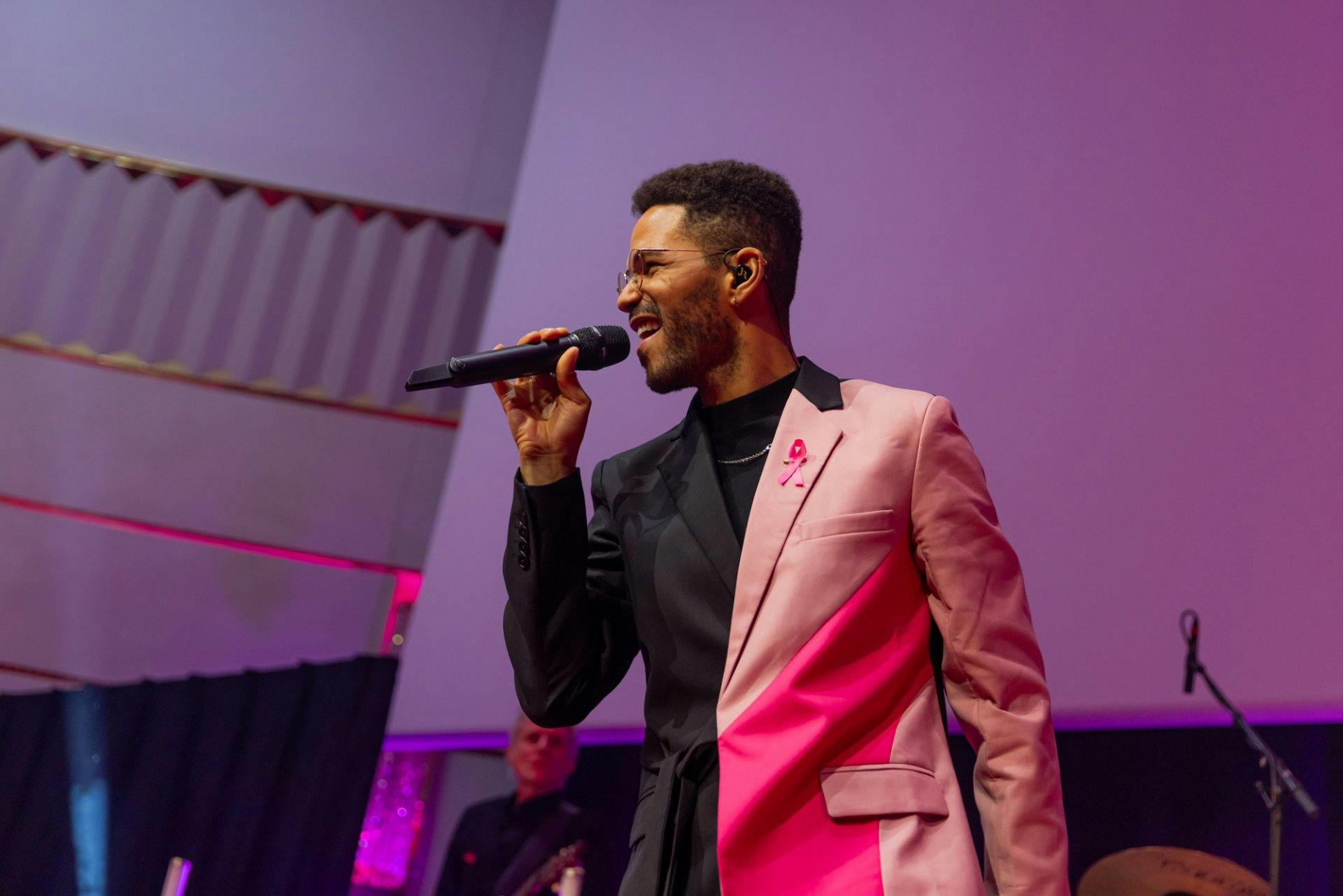 «Die Pink-Ribbon-Gala ist jedes Jahr ein Abend voller Emotionen und berührender Geschichten. Ich bin jedes Mal aufs Neue fasziniert, wie viele Mensche...