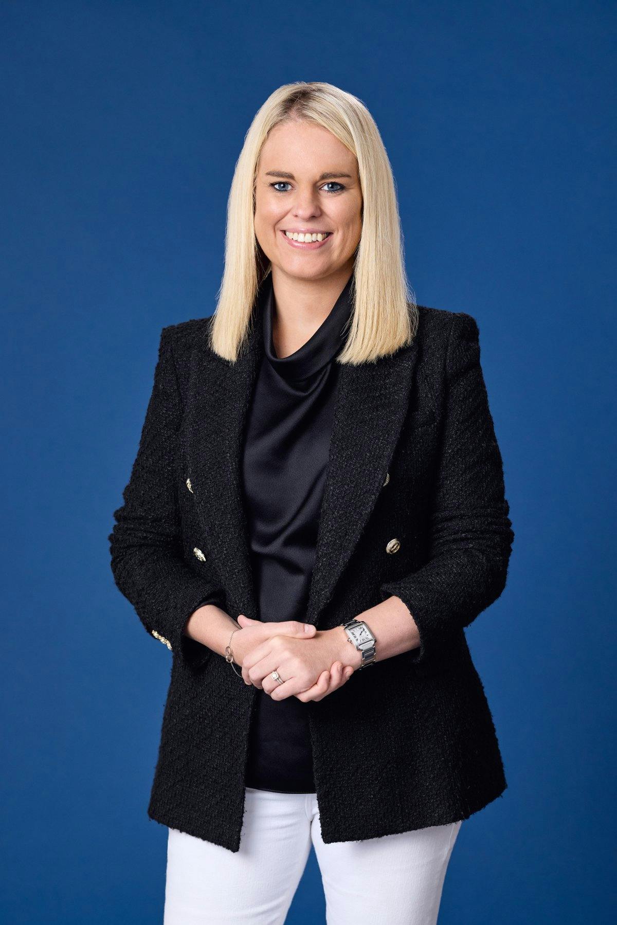 Claire Shaw, Investitionsspezialistin.