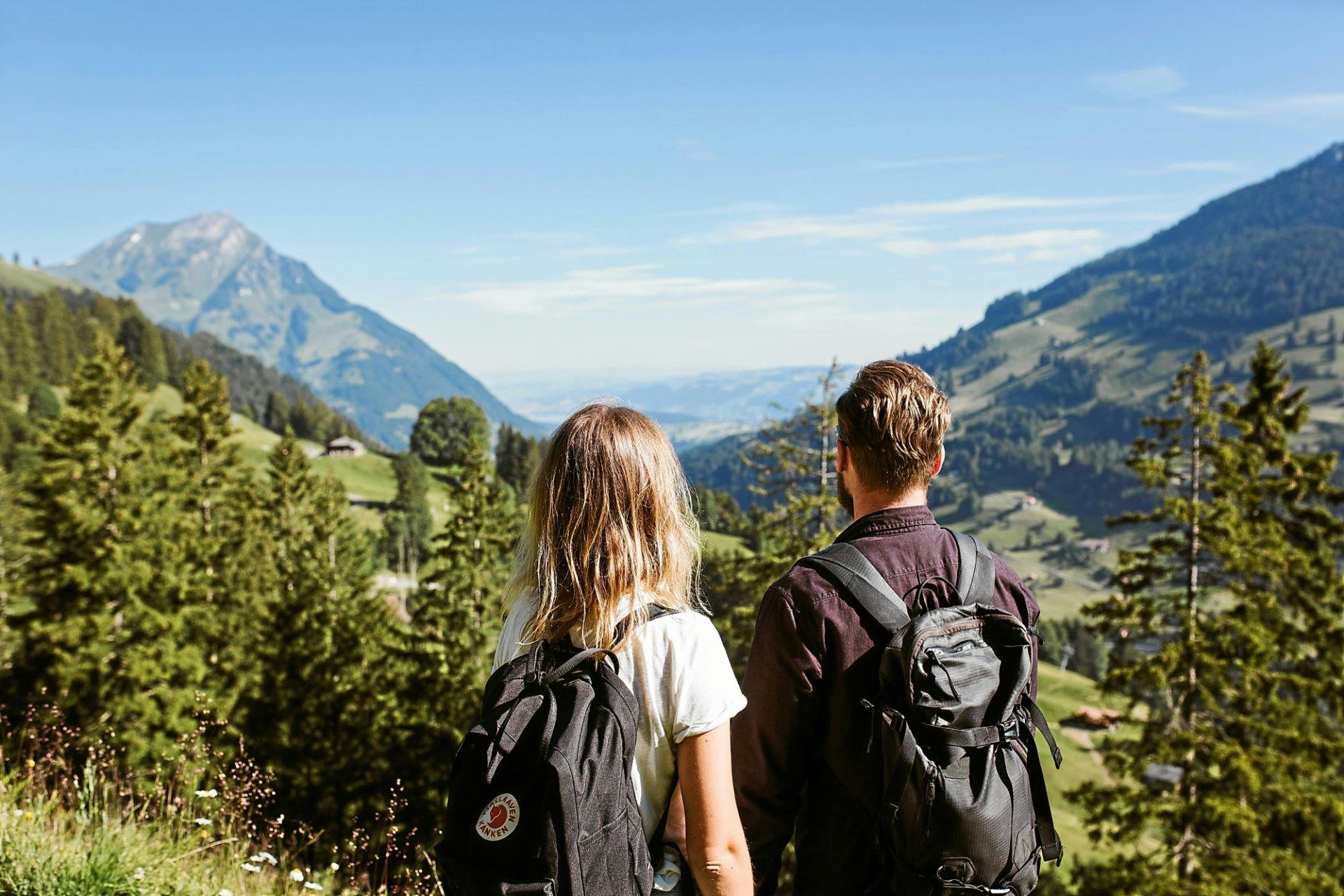 Die Griesalp-Linie bringt dich sicher durch spektakuläre Landschaften zum Wanderstart.